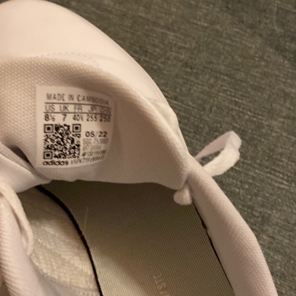 Adidas Sneakers - Picture 3 of 4